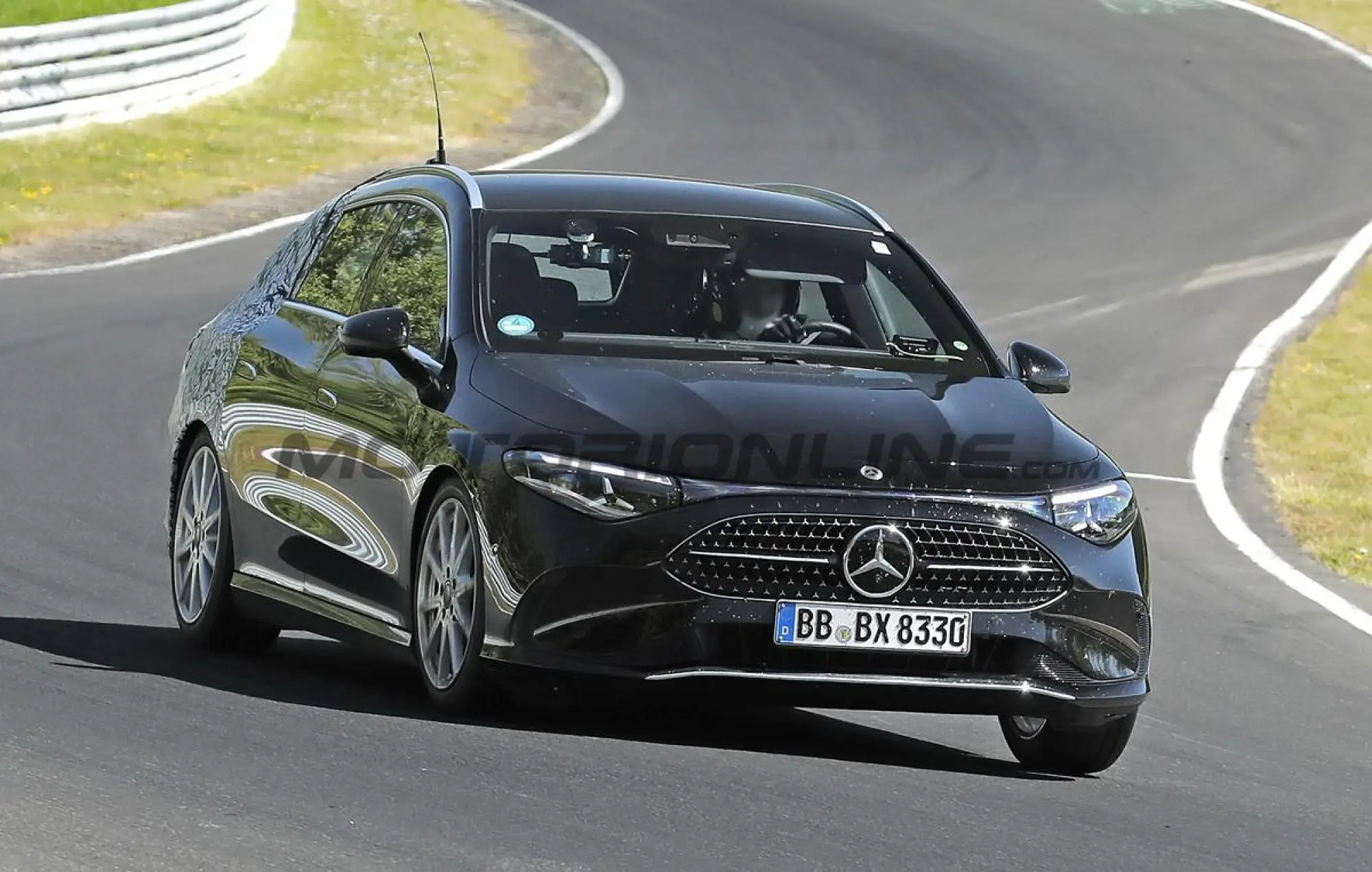 Mercedes CLA Shooting Brake 2026 - Foto spia 20-05-2025 - 1