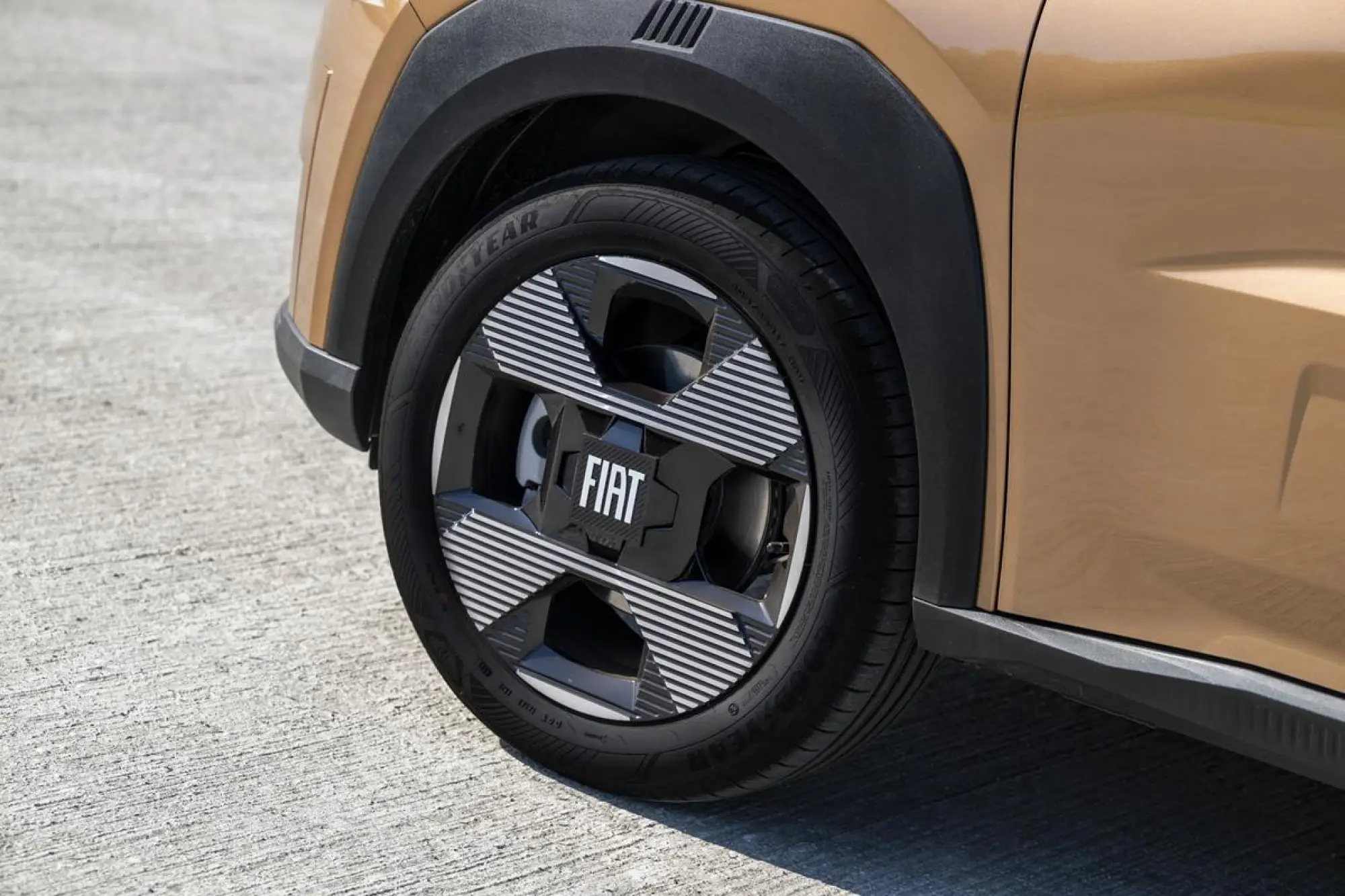 Fiat Grande Panda Hybrid - 25
