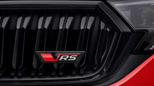 Skoda Octavia 2025: prezzo, foto, dimensioni, allestimenti - 1