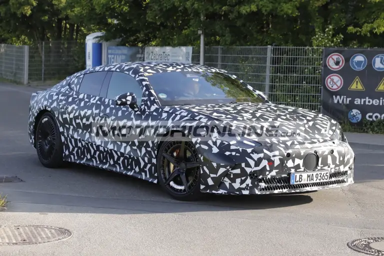 Mercedes AMG GT 4 porte - Foto spia 20-5-2025 - 2