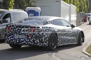 Mercedes AMG GT 4 porte - Foto spia 20-5-2025 - 7