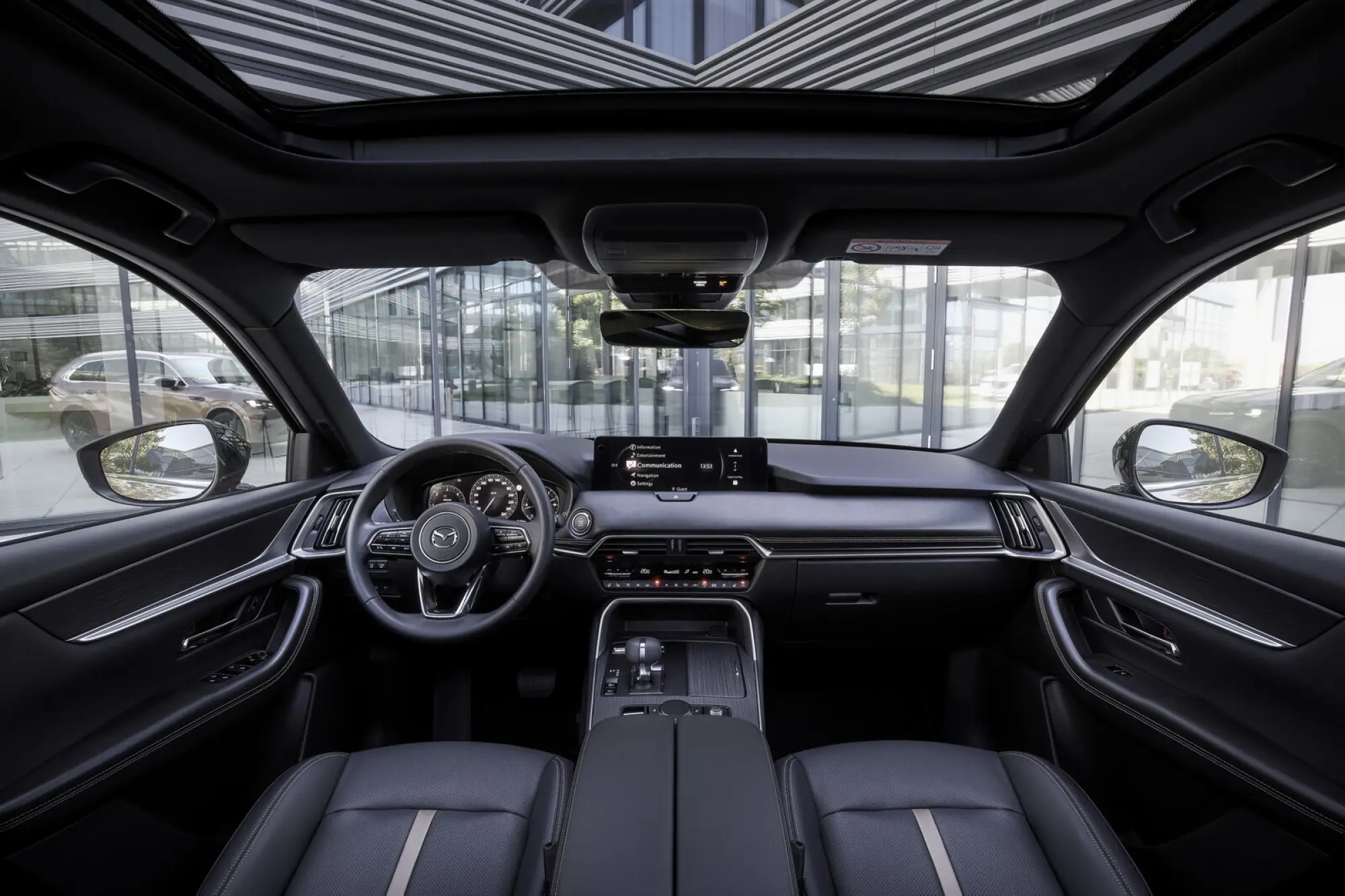 Mazda CX-80 2025: prezzo, foto, dimensioni, allestimenti - 3