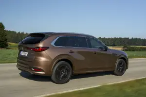 Mazda CX-80 2025: prezzo, foto, dimensioni, allestimenti - 12
