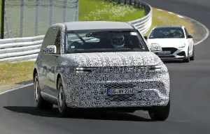 Genesis G90 - Foto spia 20-05-2025 - 3
