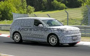 Genesis G90 - Foto spia 20-05-2025 - 5