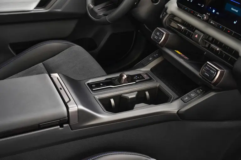 Toyota RAV4 2026 - Foto ufficiali - 3