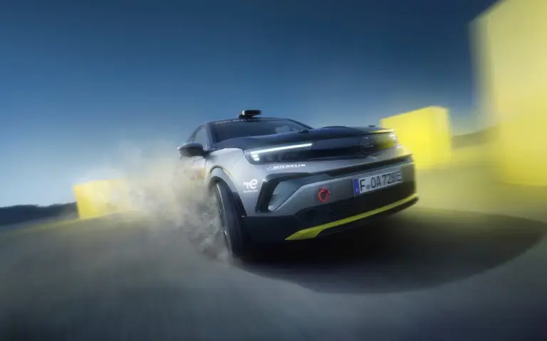 Opel Mokka GSE Rally 2025 - Foto ufficiali - 2