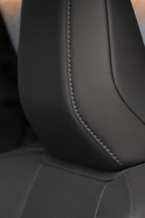 Lexus ES 2026 - Foto ufficiali - 22