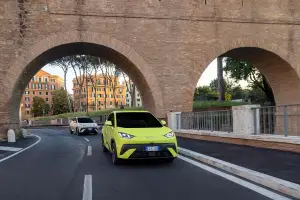 BYD Dolphin Surf - 85