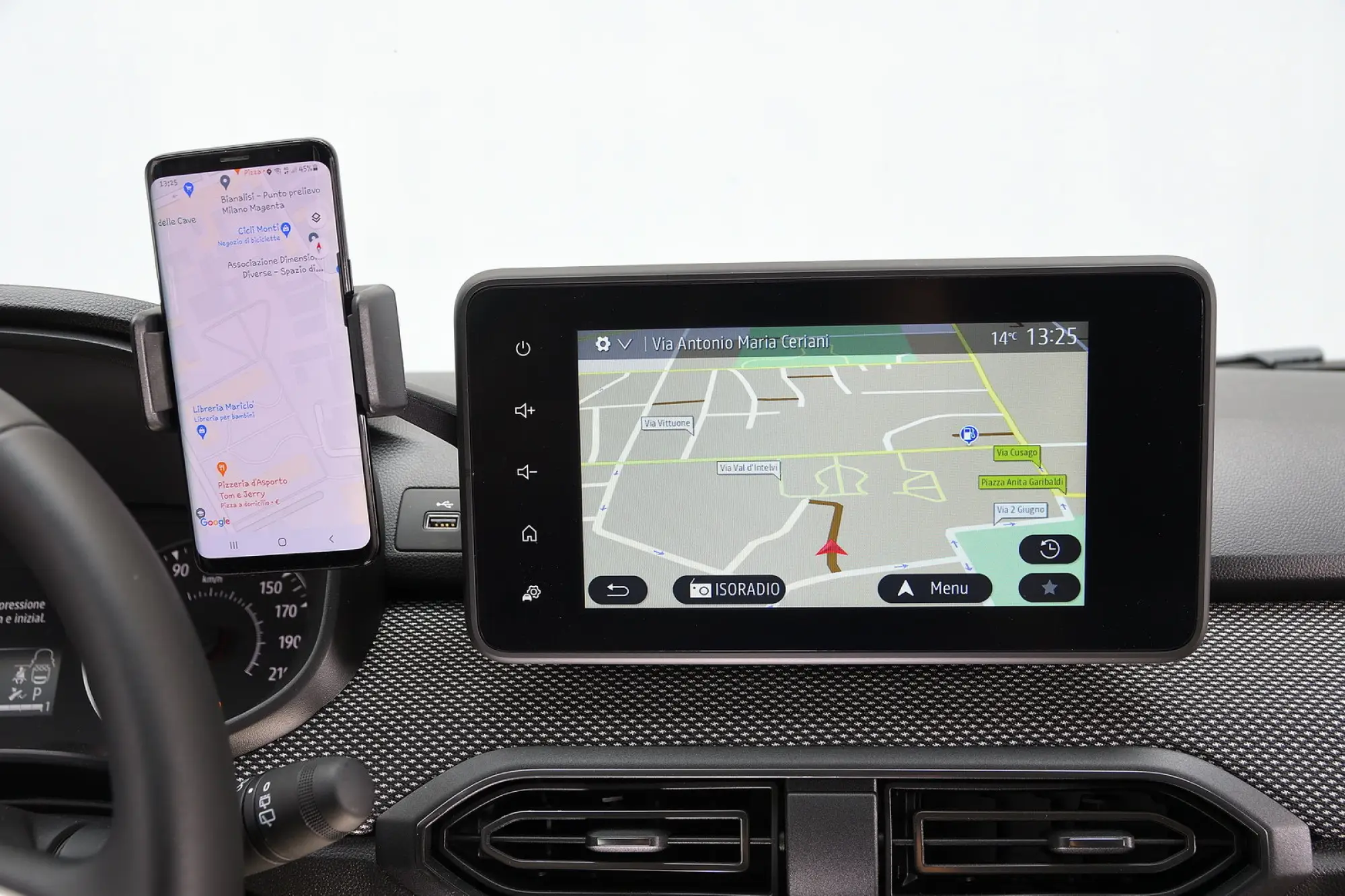 Dacia Sandero Streetway 2025: foto, prezzo, dimensioni e allestimenti - 2
