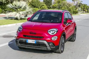 Fiat 500X 2025 prezzo, foto, dimensioni, allestimenti