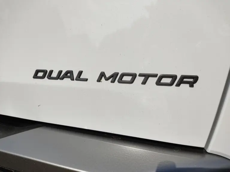 Peugeot e-3008 Dual Motor - Prova Foresta Nera - 12
