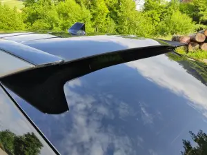 Peugeot e-3008 Dual Motor - Prova Foresta Nera