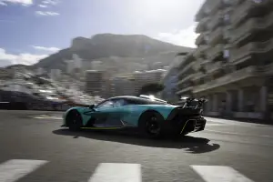 Aston Martin Valhalla - Debutto dinamico - 8