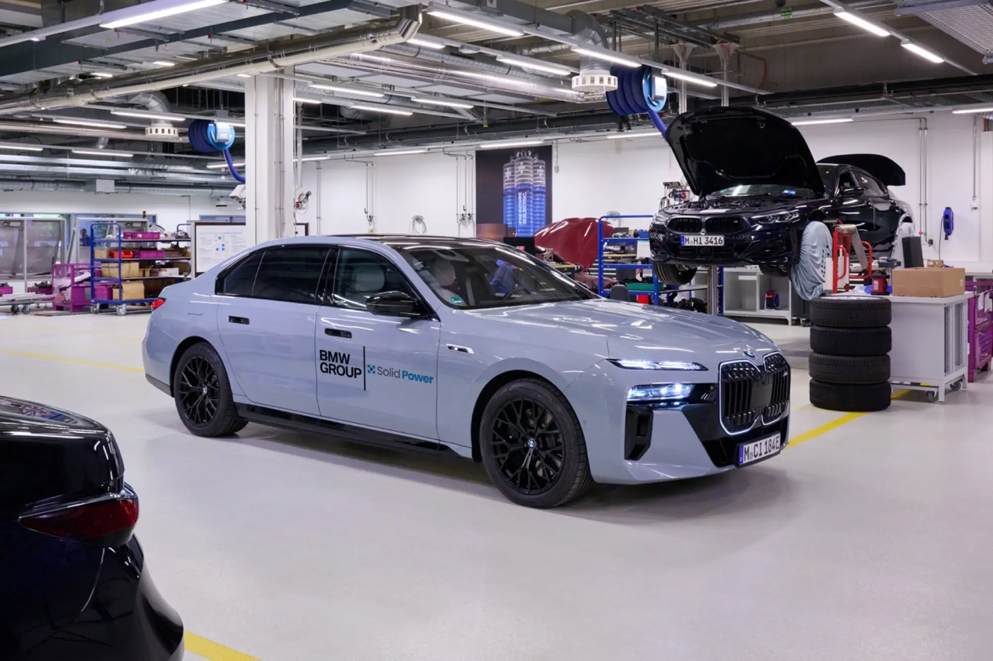BMW i7 - Batterie stato solido - 6