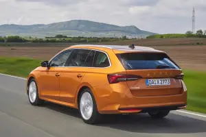 Skoda Octavia Wagon 2025: prezzo, foto, dimensioni, allestimenti - 5