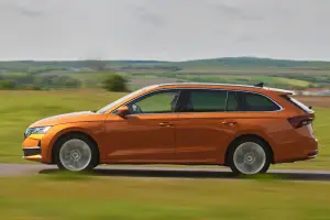 Skoda Octavia Wagon 2025: prezzo, foto, dimensioni, allestimenti - 8