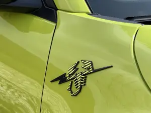 Abarth 600e Car Var - 1