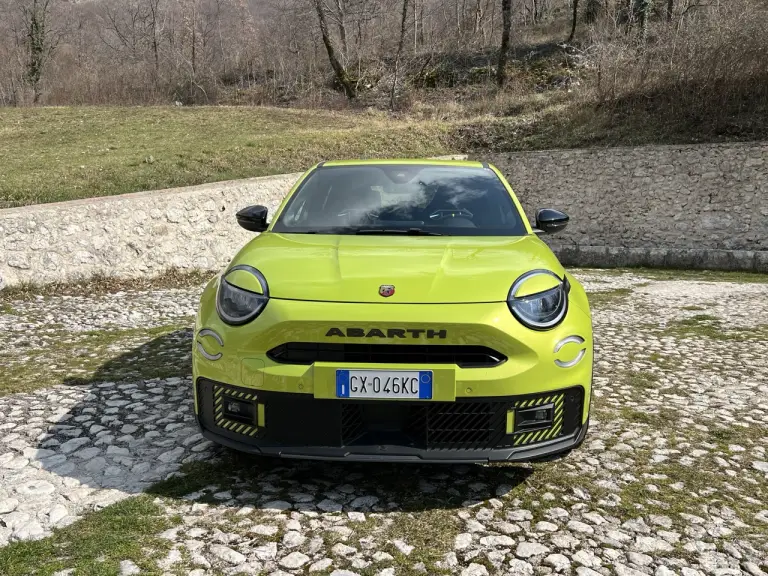 Abarth 600e Car Var - 11