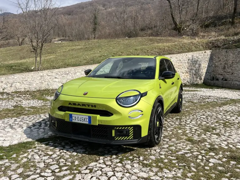 Abarth 600e Car Var - 19