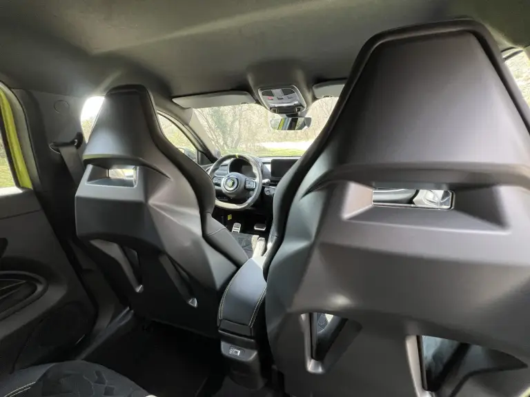 Abarth 600e Car Var - 17