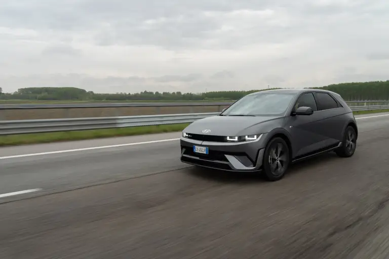 Hyundai Ioniq 5 - Genesi design - 4