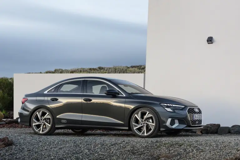 Audi A3 Sedan 2025: prezzo, foto, dimensioni, allestimenti - 3