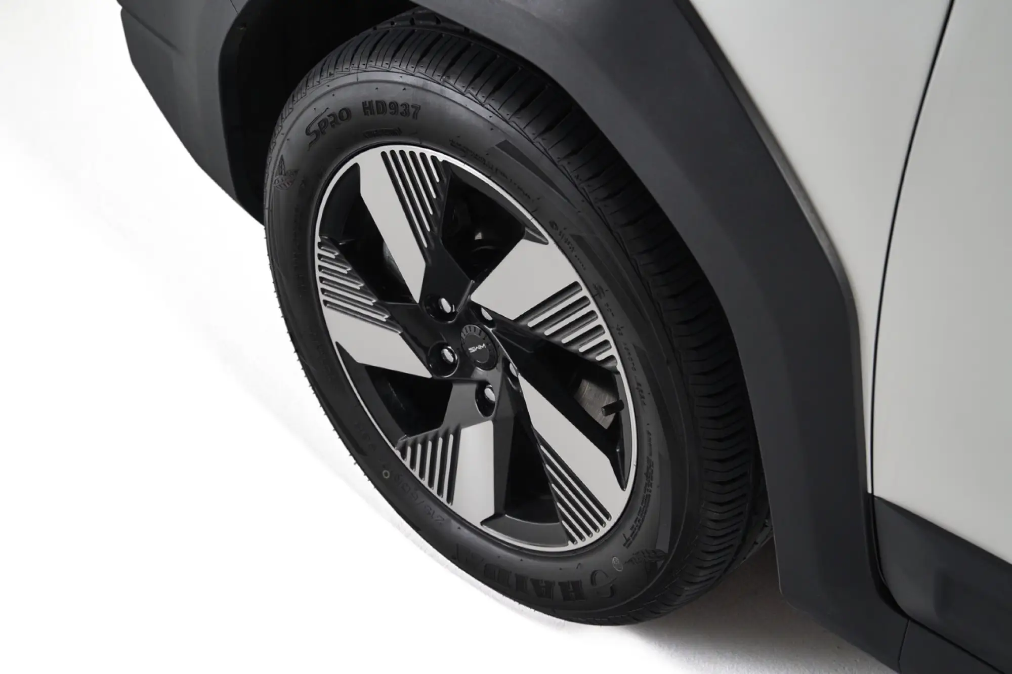 SWM G03F Super Hybrid - Foto ufficiali - 19