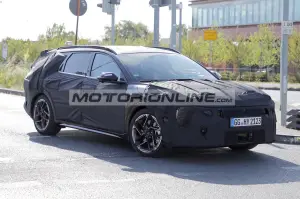 Kia Ceed SW - Foto spia 27-5-2025 - 4