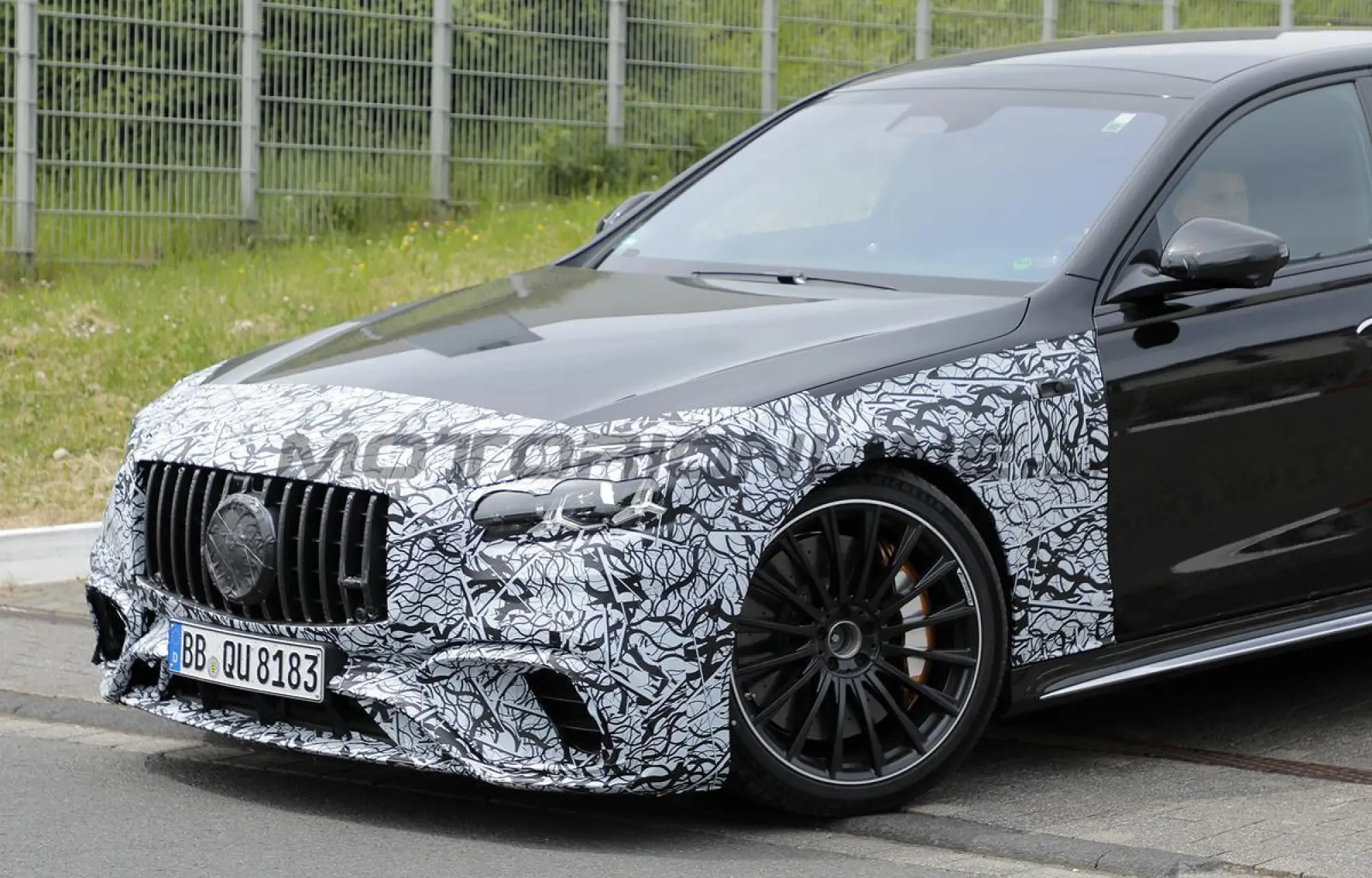 Mercedes-AMG S 63 2026 - Foto spia 27-05-2025 - 11
