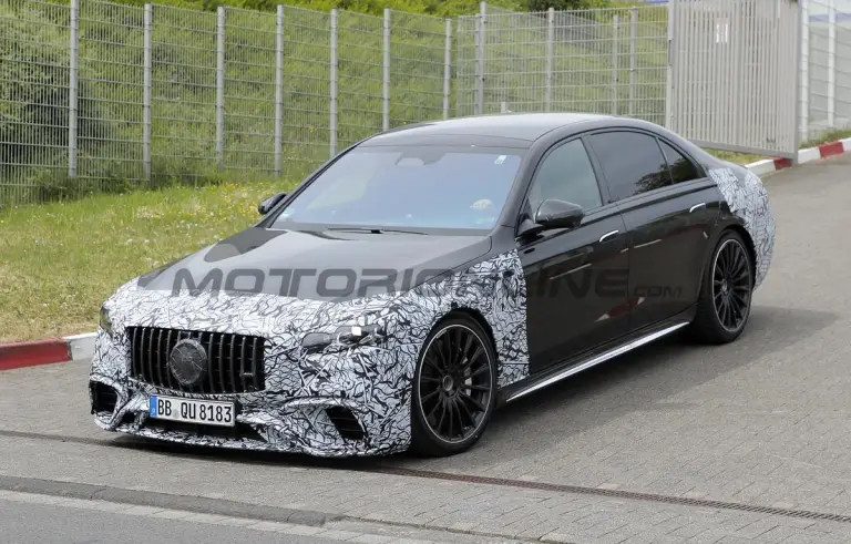 Mercedes-AMG S 63 2026 - Foto spia 27-05-2025 - 12