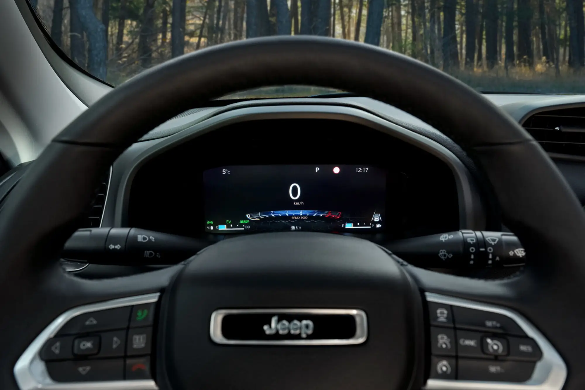 Jeep Renegade 2025: prezzo, foto, dimensioni, allestimenti - 4