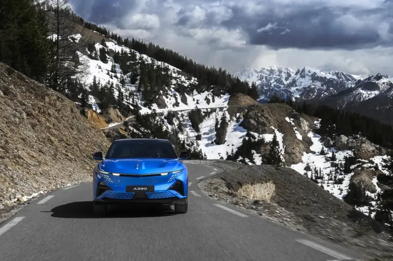 Alpine A390 - 81