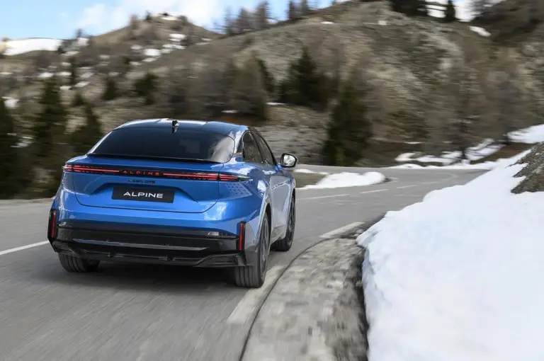 Alpine A390 - 85