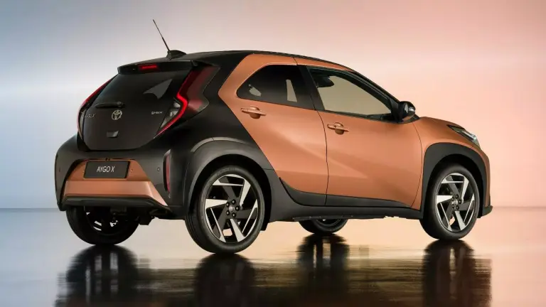 Toyota Aygo X Restyling - Prime immagini ufficiali - 7
