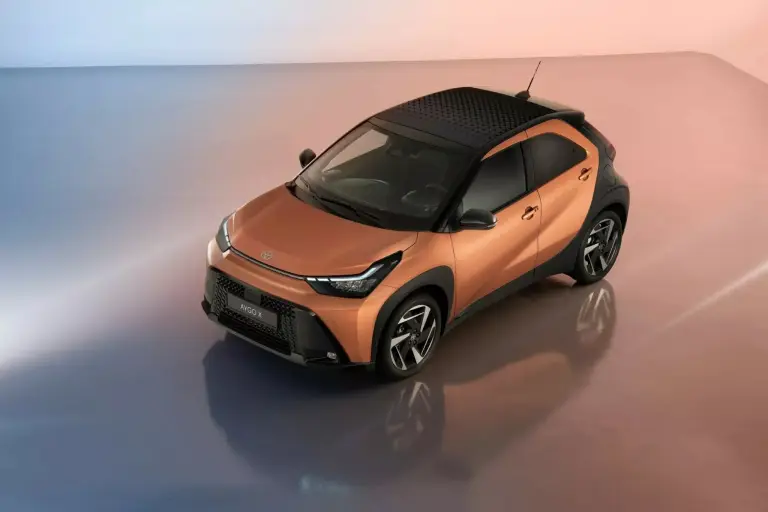 Toyota Aygo X Restyling - Prime immagini ufficiali - 5