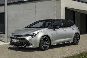 Toyota Corolla 2025: prezzo, foto, dimensioni e allestimenti - 2