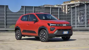Dacia Spring 2025: prova su strada approfondita - 7