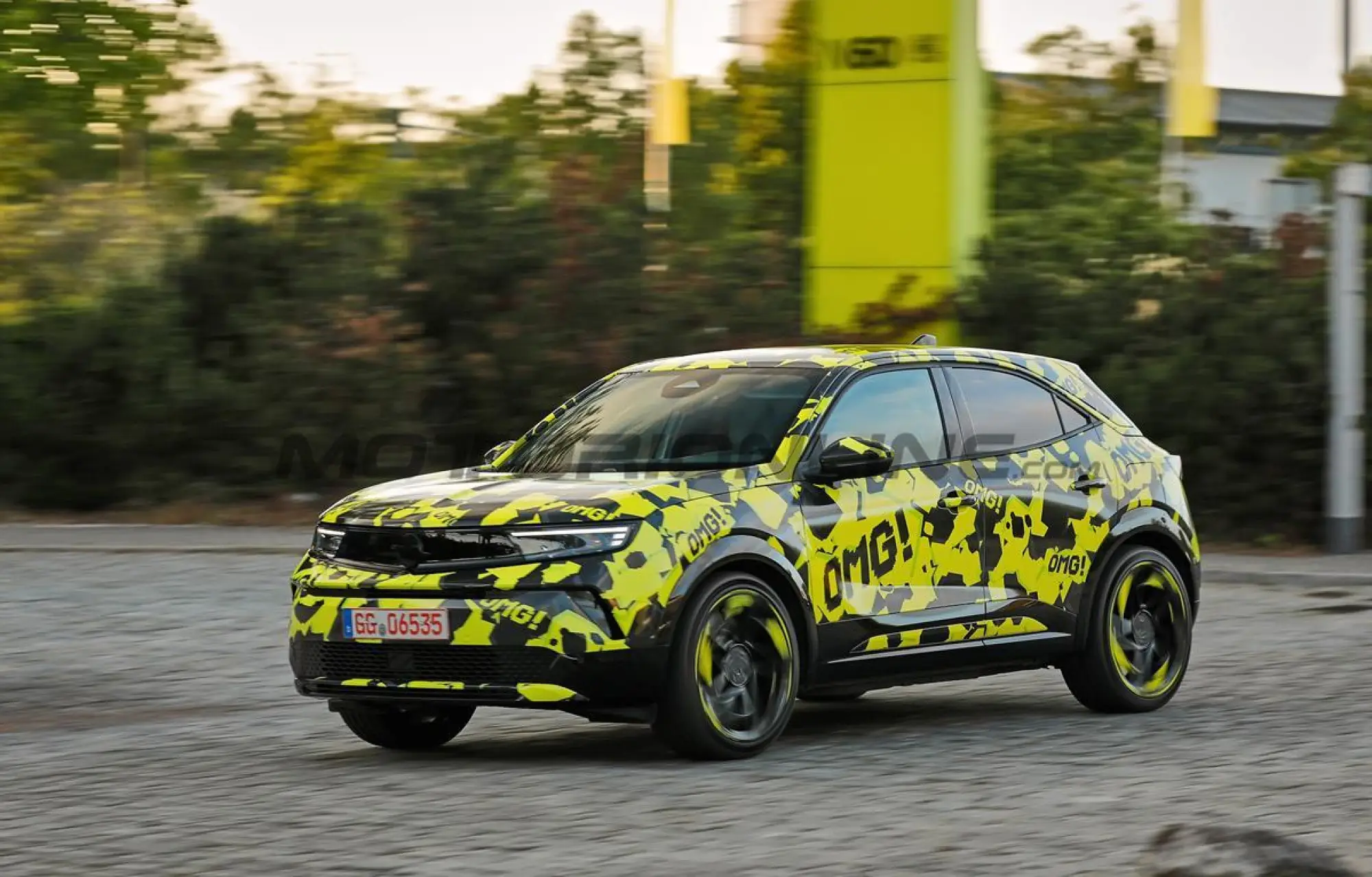 Opel Mokka GSE - Foto spia 04-06-2025 - 27