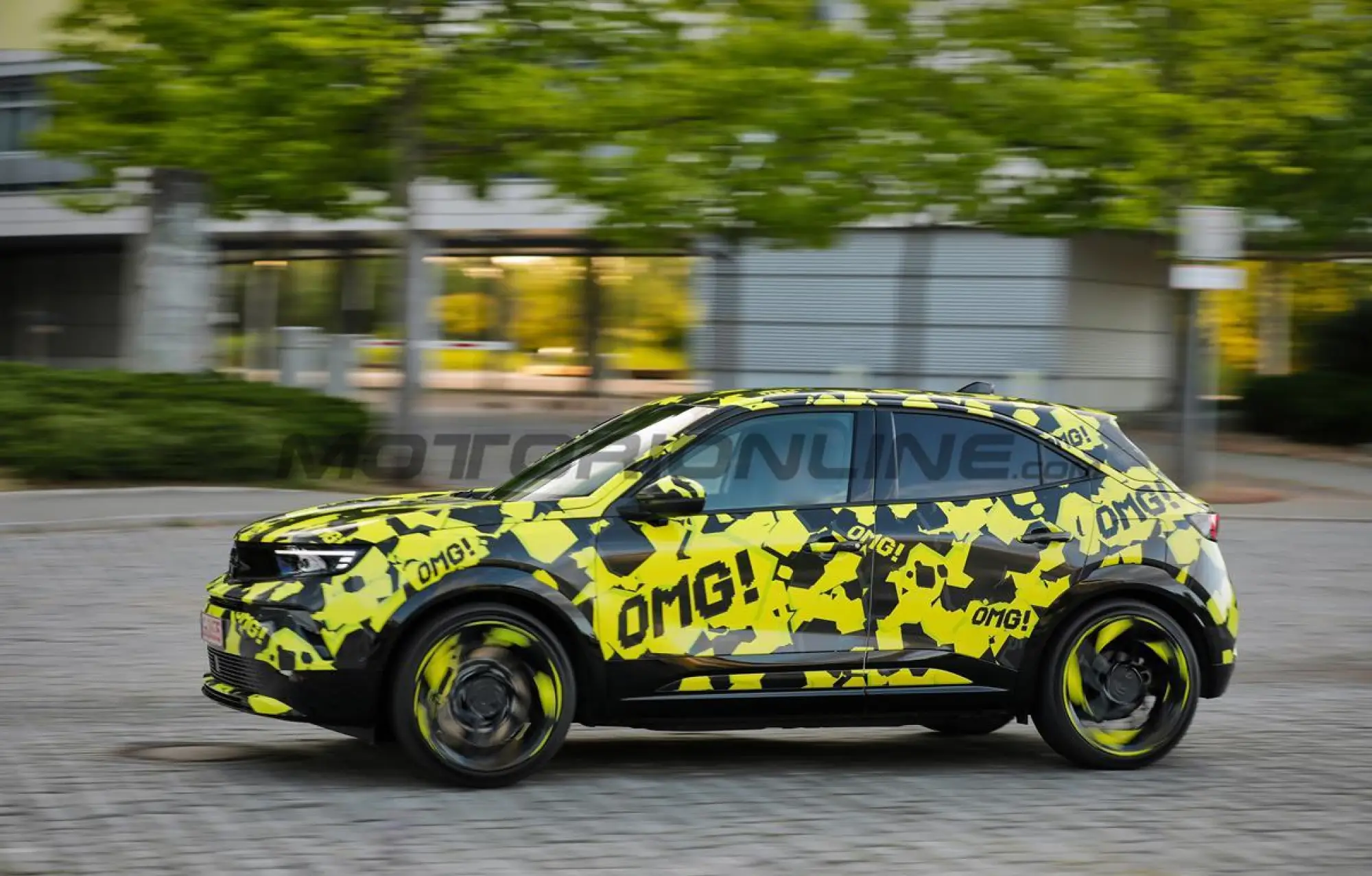 Opel Mokka GSE - Foto spia 04-06-2025 - 26