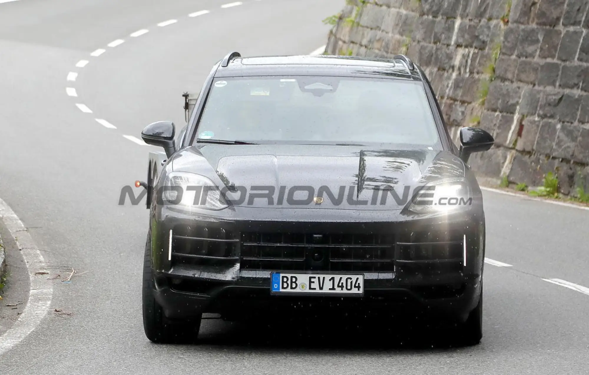 Porsche Cayenne 2026 - Foto spia 04-06-2025 - 1