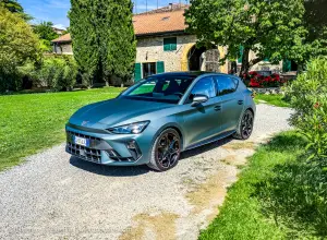 Cupra e-Hybrid - Ibrido plug-in della casa catalana - 11