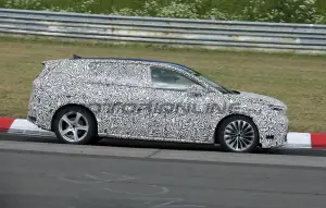 Skoda SUV 7 posti - Foto spia 05-06-2025 - 3
