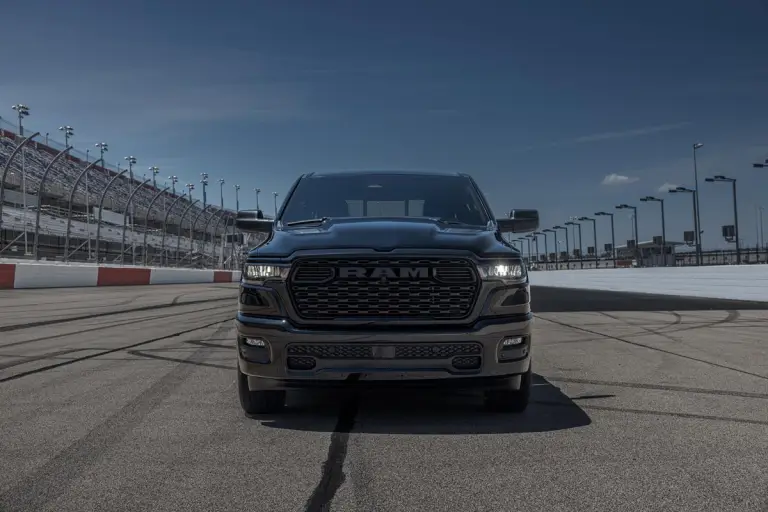 Ram 1500 Hemi 2026 - 14