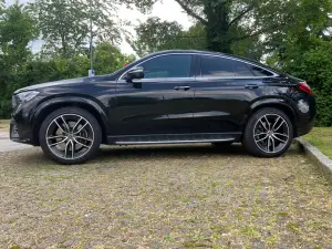 Mercedes GLE 400e 2025 - Come va