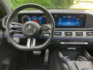 Mercedes GLE 400e 2025 - Come va