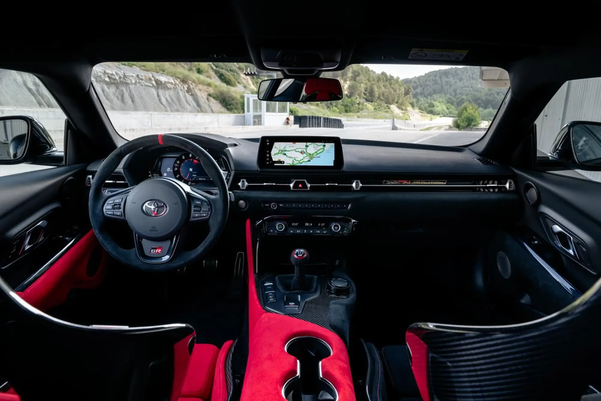 Toyota GR Supra A90 Final Edition e Lightweight EVO 2026 - 11