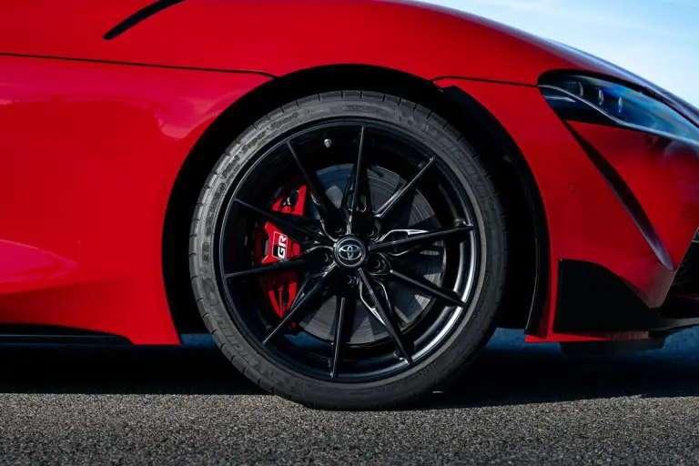 Toyota GR Supra A90 Final Edition e Lightweight EVO 2026 - 46