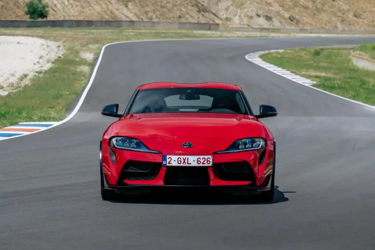 Toyota GR Supra A90 Final Edition e Lightweight EVO 2026 - 27