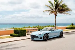 Aston Martin DB12 Volante Palm Beach Edition - 3